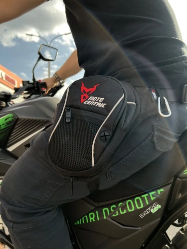 Motolike сумка на пояс красная в Саратове